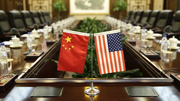 中融证券 中国驻美国使馆发言人就中美经贸高层会谈答记者问